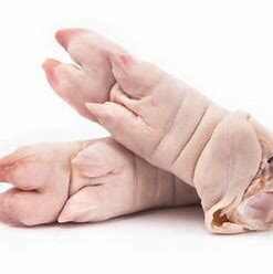 Artigas-White Pig Frozen Cut Front Pork Feet (A pair)